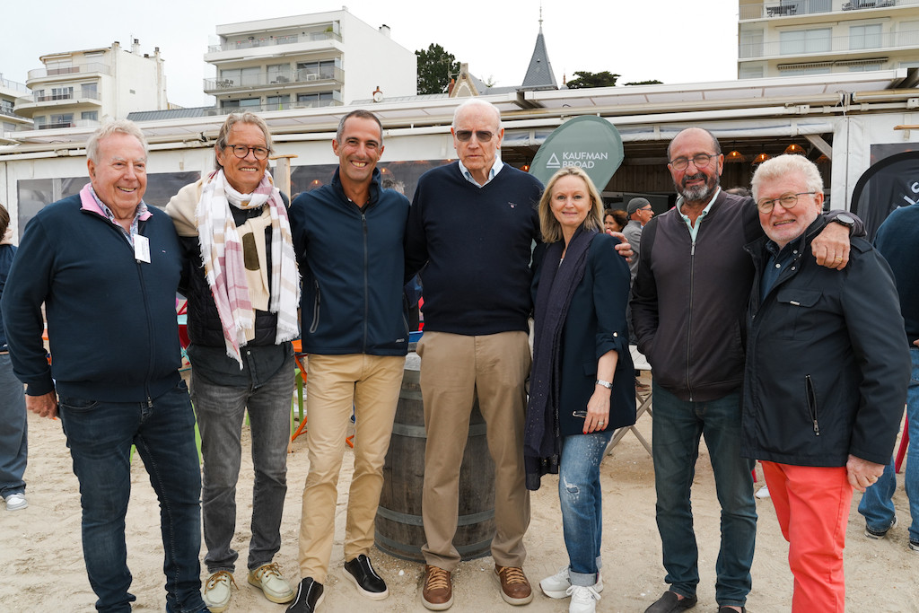 Avec les organisateurs, Max Fougery, Jean-Claude Virfeu et le convoyeur de la Flamme Olympique en Guadeloupe et Martique, Armel Le Cléac’h, quatre « olympiques » ont été mis à l’honneur lors de cette soirée : Eric Pécout, Christian Baltzer, Sophie Moniotte et Bruno Baronchelli.